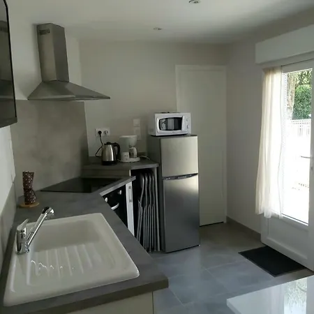 Apartamento Jolie Dépendance - Terrasse Privée Et Piscine ! La Rochelle (Charente-Maritime)